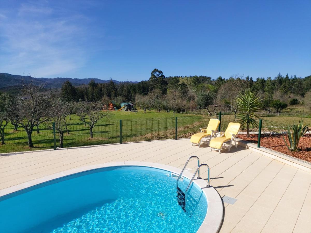 Casa De Campo De Oliveiras Penela Bagian luar foto
