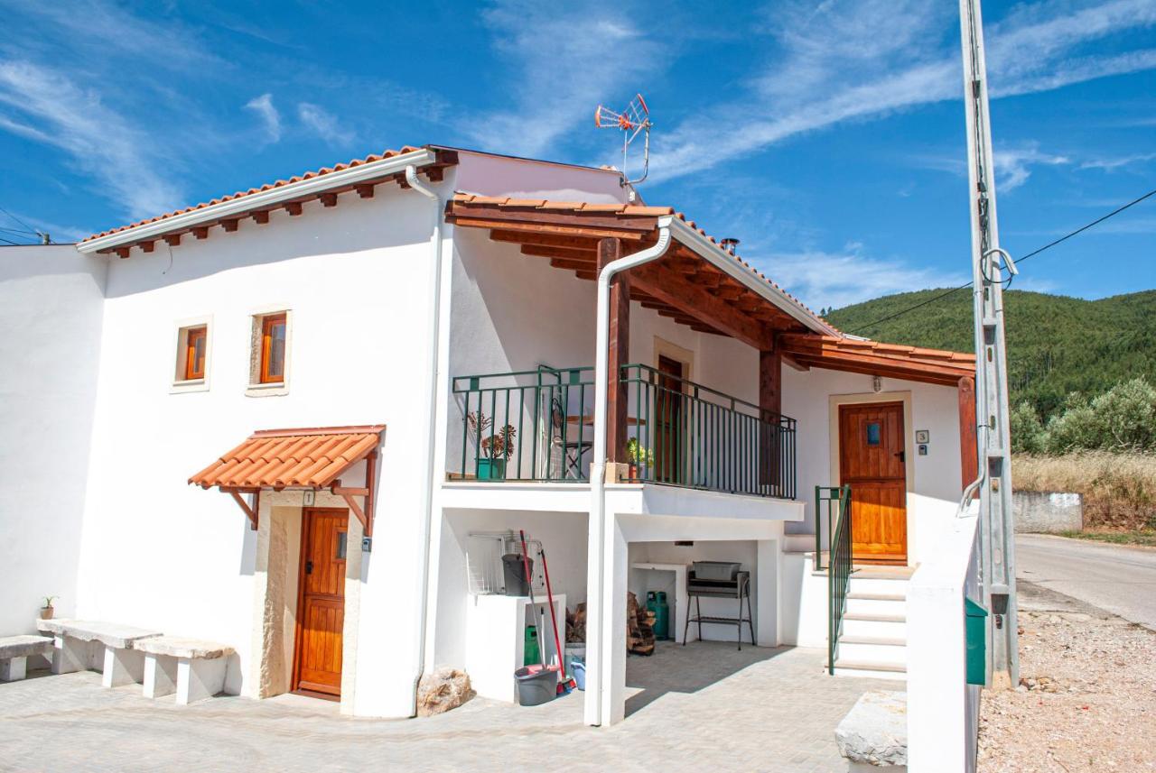 Casa De Campo De Oliveiras Penela Bagian luar foto